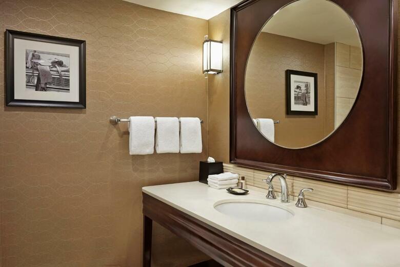 Sheraton Red Deer Hotel