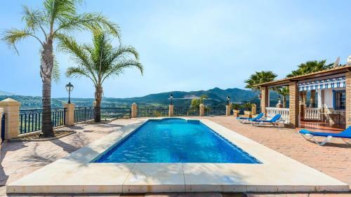 Finca Bellavista Co�n By Ruralidays