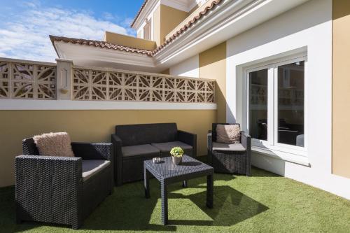 Home2book Villa Fiona Private Pool & Wifi