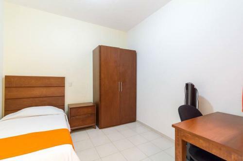 Casa De 5 Habitaciones Centro,5 Downtown Dormrooms