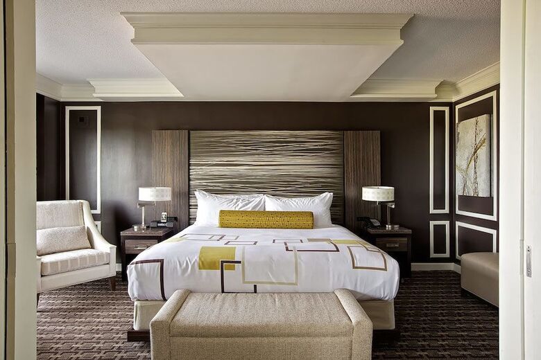 Golden Nugget Hotel & Casino