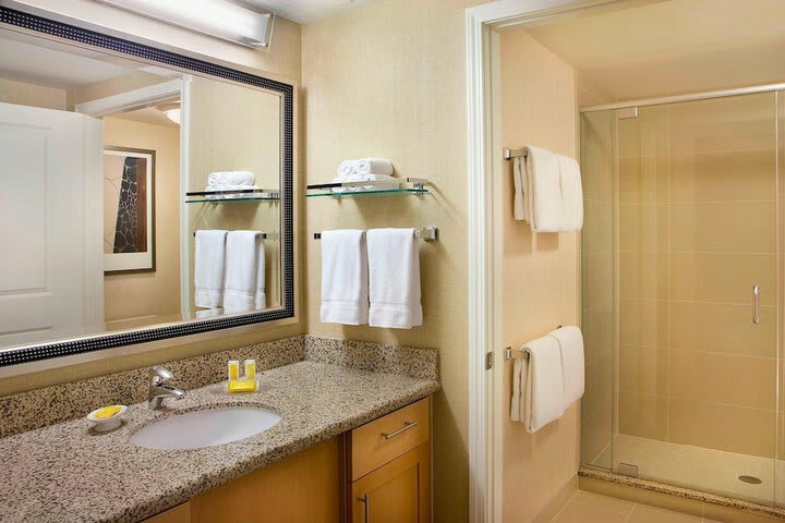 Hotel Residence Inn By Marriott Calgary Airport