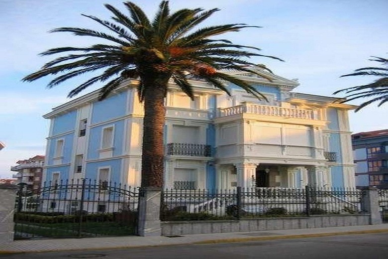 Apartamentos Villa De Noja