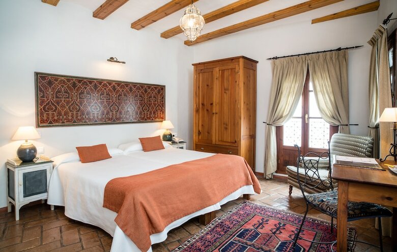 Hotel La Casa Del Califa