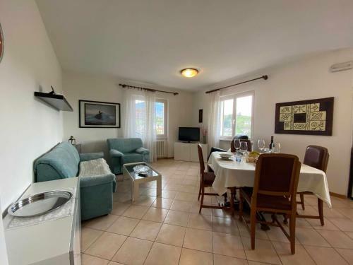 Apartamento Casa Da Nonno Clode Al Sole Tressilla Ospitar