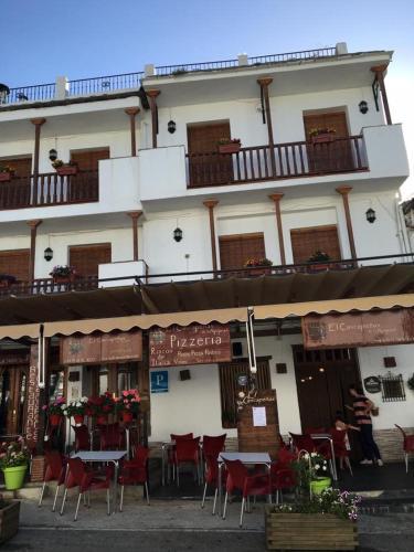 Hotel El Cascape�as De La Alpujarra