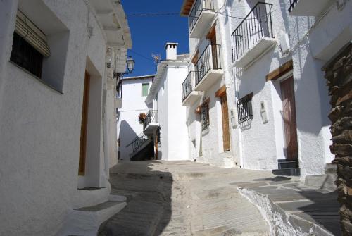 Hotel El Cascape�as De La Alpujarra