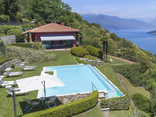 Villa Falcone 3 Bedrooms 6 Pax