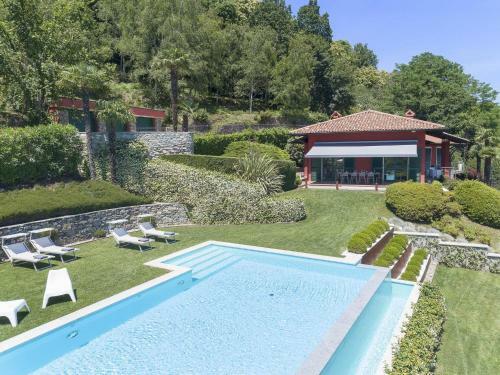 Villa Falcone 3 Bedrooms 6 Pax