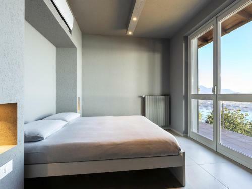 Villa Falcone 3 Bedrooms 6 Pax