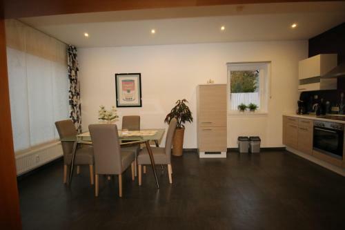 Apartamento Fewo Spiaggia - G�stehaus K�n
