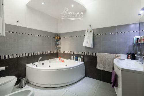 Apartamento La Tonnara Holiday