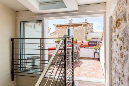 Luxurious 2-beds House In Old Antibes, Terrace
