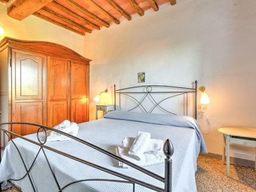 Tranquil Apartment In Boccheggiano With Private Garden