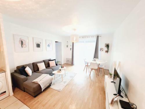 Apartamento Ohara - Free P - Rer C - Netflix - Easy Check-in