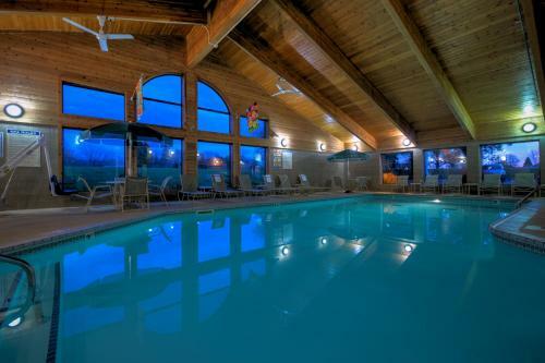 Hotel Americinn Lodge & Suites Peoria
