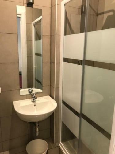 Bed & Breakfast Room 110 Bari -guesthouse-