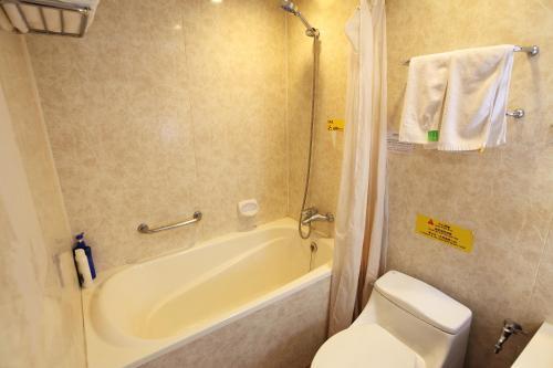 Aparthotel Nanjing 365 Service Apartment (junlin Shop)