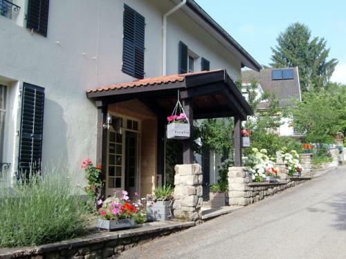 Bed & Breakfast Chambres Et Table D'hotes Vie La Vie
