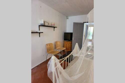 Maisonnette De Charme Ideale Au Calme Intra Muros