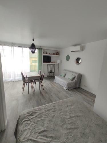 Apartamento Logement Climatis� Proche Remparts