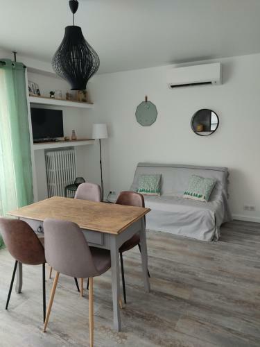 Apartamento Logement Climatis� Proche Remparts