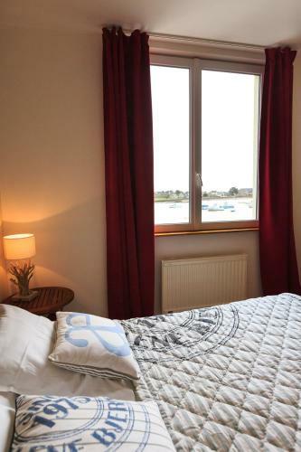 Hostal Les Transats Chambre Et Appartements Vue Mer
