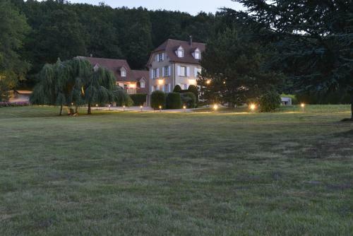 Bed & Breakfast Maison D'h�tes Les Jardins De Madeleine