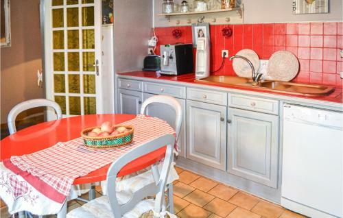 Beautiful Home In Bergerac With 3 Bedrooms
