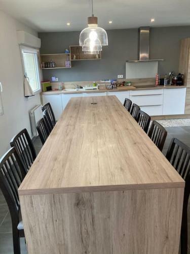 Belle Maison R�nov�e Avec Jardin Bien Situ�e