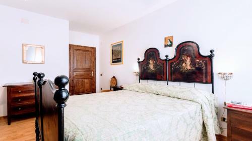 Villa Vallocchia - Sleeps 18 Exclusive Poolgrounds Spoleto 10 Mins Rome 1 Hr