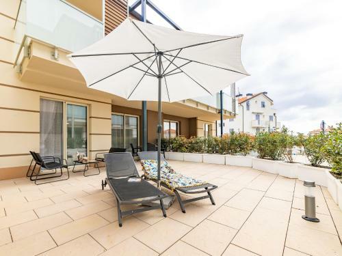 Apartamento Leonardo With Swimming Pool And Garden In Borghetto
