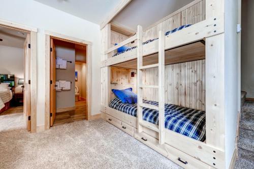 Pineview Haus By Colorado Rocky Mountain Resorts