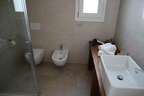 Neues Haus Mit Beheiztem Pool