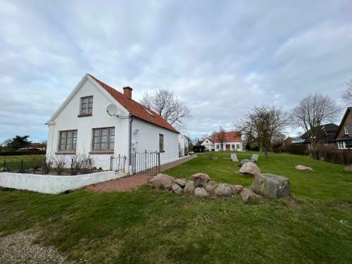 Historisches Inselh�uschen - Surfer/kiter/familien
