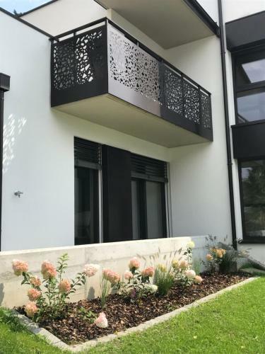 Apartment42