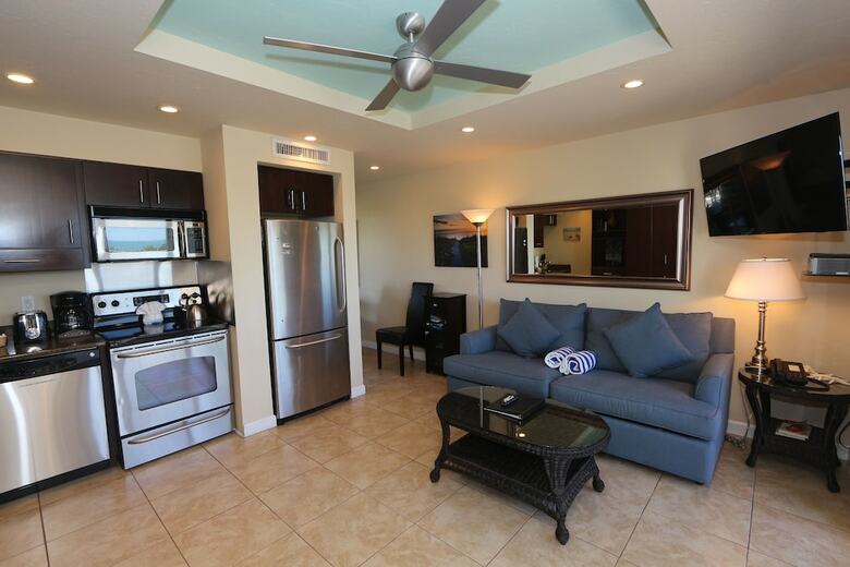 Hotel The Beach On Longboat Key By Rva