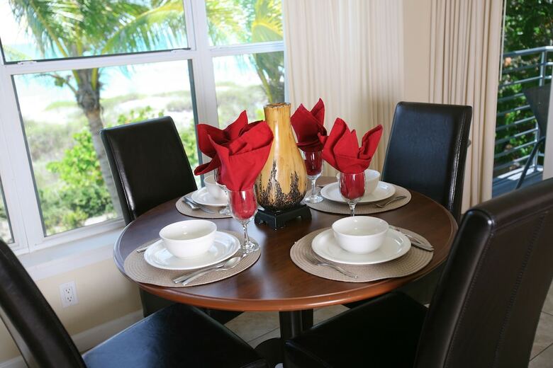 Hotel The Beach On Longboat Key By Rva