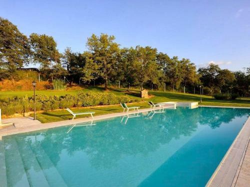 Authentic Holiday Home In Bucine With Private Swimming Pool