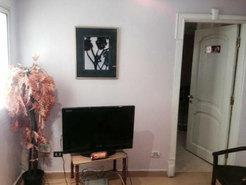 Apartamento Lovely 1br Complete Flat In A Central Location Cairo,