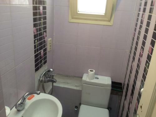 Apartamento Lovely 1br Complete Flat In A Central Location Cairo,