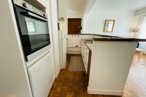 Apartamento Modern And Cosy Apt 8 Min From The Beach