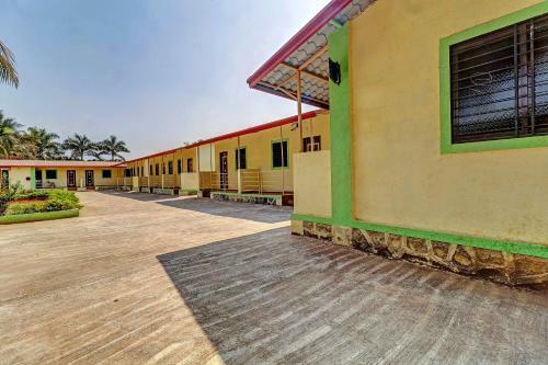 Hotel Oyo 87154 Samarth Krupa Lodging And Boarding