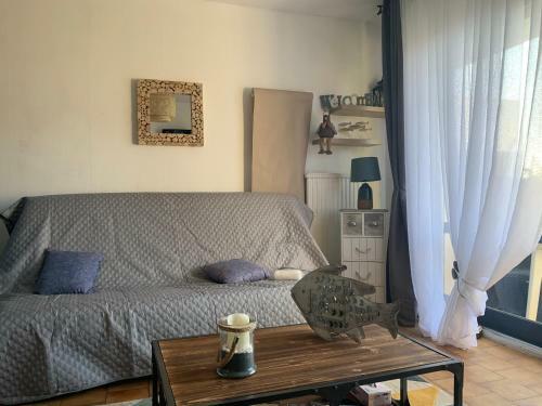 Apartamento Studio Avec Rez-de-jardin Bord De Mer