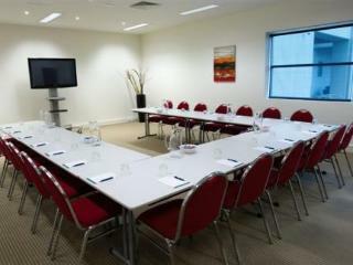 Aparthotel Quest Mawson Lakes