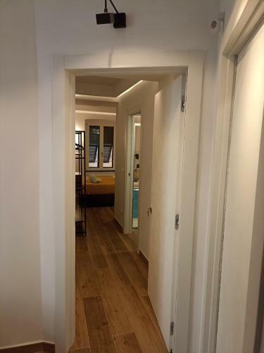 Hostal Al Porto 61 - Rooms For Rent