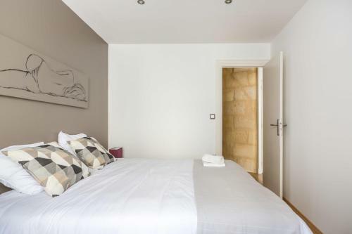 Guestready - Cozy 3br Apartment In Capucins Bordeaux