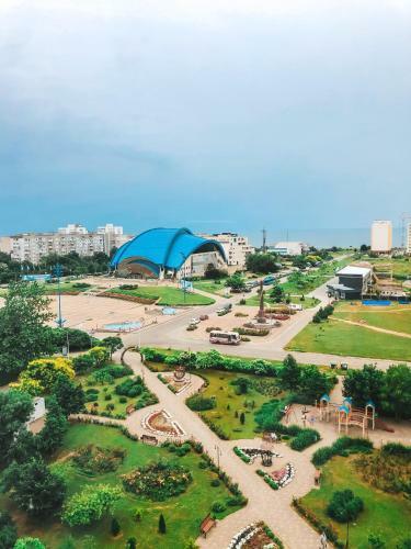 Cozy Apartment In Yuzhny, Seaside View