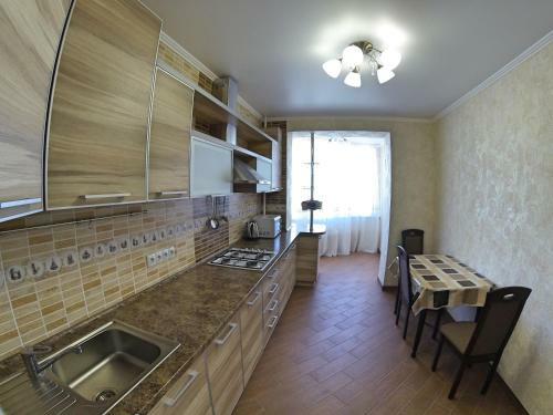 Apartment On Kyivska Street 2953