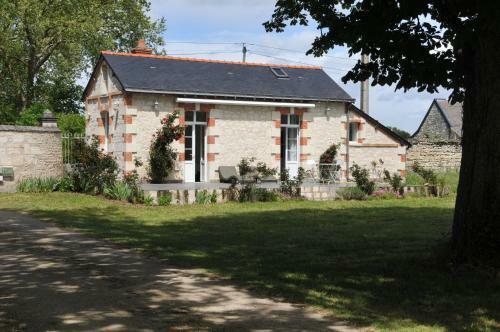 Petite Maison Des Roses - Gite 2 Personnes